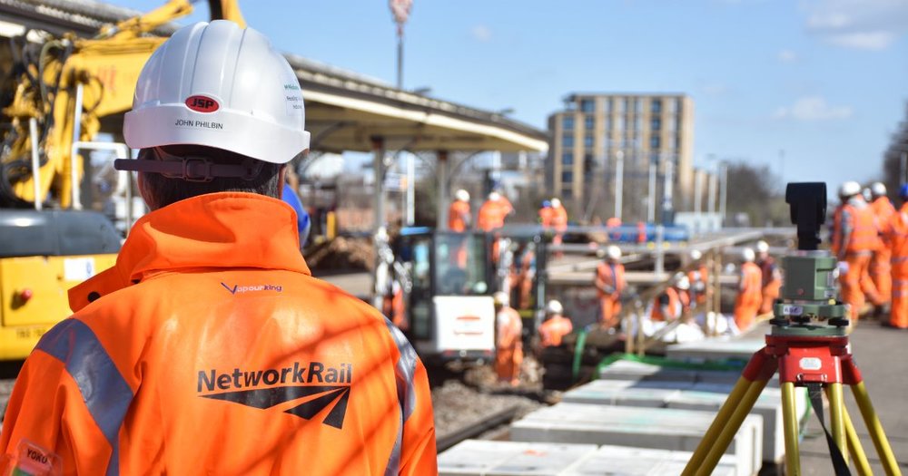 Network Rail bolsters track maintenance capacity with PLPR technology